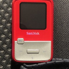 SanDisk Sansa Clip Zip 4GB Rockbox SDMX22 FM MP3 Player Installed With 32 Gig SD