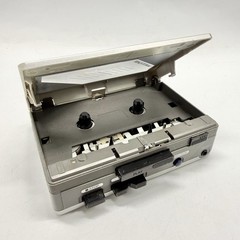 Vintage PANASONIC RQ-J7 Cassette Player Made In JAPAN *READ* Tested