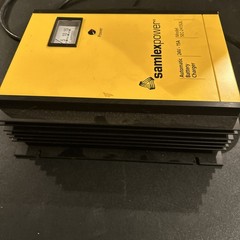 Samlex Power SEC1215UL 24V 15A Automatic Battery Charger