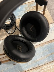 Genuine AKG K92 Over-Ear Closed-Back Monitor Studio Stereo Headphones Black/Gold