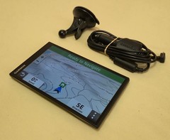 Garmin DriveSmart 71 with Traffic EX GPS Navigator Live Traffic, WiFi, Bluetooth