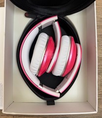 Beats Studio by Dr. Dre Monster Pink Headphones Complete w/ Box Case Tested