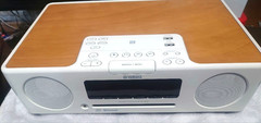 Yamaha TSX-B235 Desktop Audio System Bluetooth CD FM Radio 220V White Remote