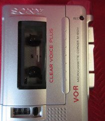 Sony M-650V Microcassette-Corder Handheld Voice Recorder Tapes Works Need Repair
