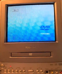 TOSHIBA | 9″ TV DVD COMBO ✪NOS✪ MD9DP1 RARE RETIRED PORTABLE 12V DC 120V AC CRT