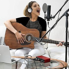 PHILIPS Over Ear Wired Stereo Headphones Studio Monitoring and Recording Headset