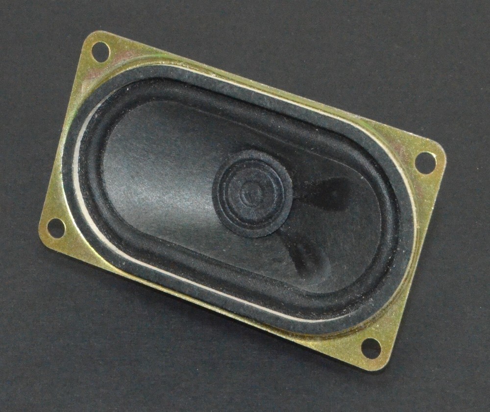 Regal Electronics 40 x 70mm Oval Speaker *New, Open Box* O-4070-ENL