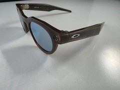 Oakley Meta HSTN Brown Smoke Prizm Deep Water lenses Polarized Smart Glasses