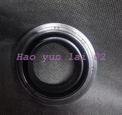 1PCS FOR NEW XF1435E transfer case oil seal Free shipping