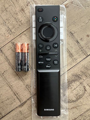 Original Genuine SAMSUNG BN59-01388A Smart TV Remote Control – with batteries