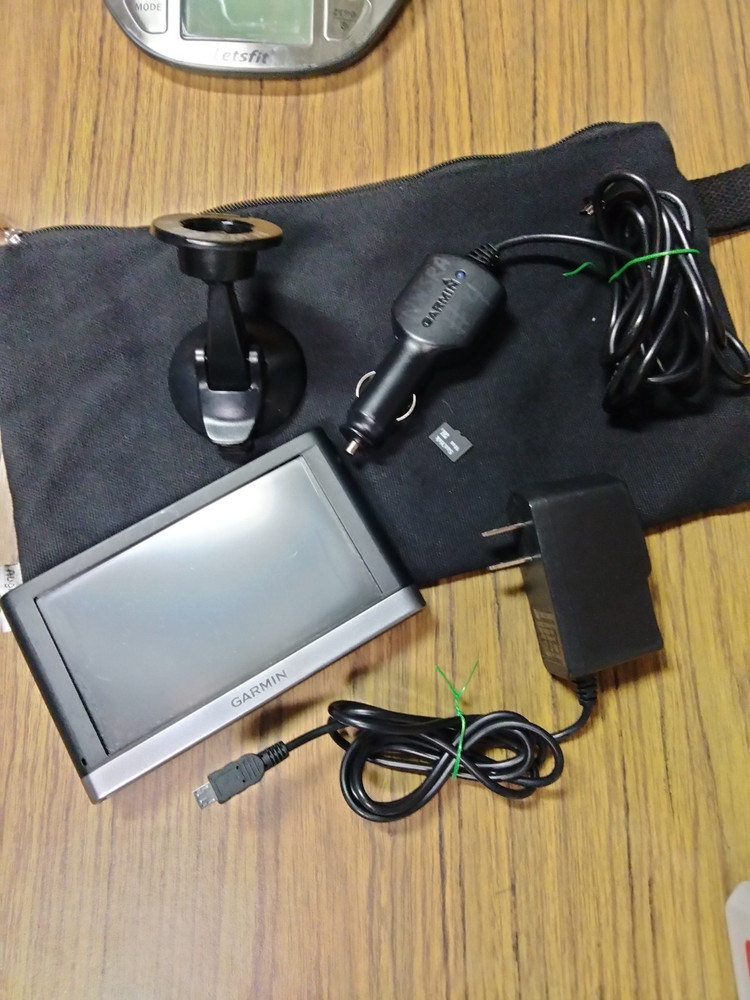 Garmin nuvi 2597LMT 2026 maps free lifetime updated + mirco SD card/case bundle
