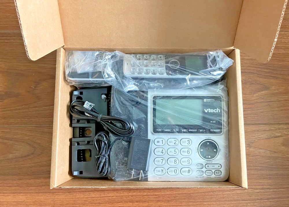 VTech CS6649 DECT 6.0 Expandable Corded/Cordless Phone with Answering System