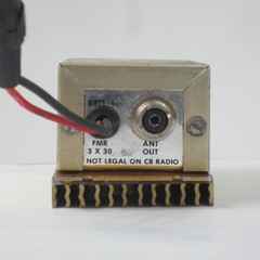 Small Gold Antenna Box 3×30 Not Legal on CB Radio **USED**