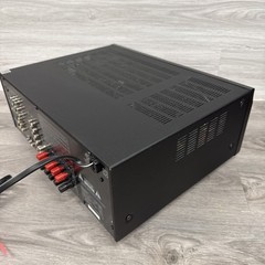 Denon AVR 590 5.1 Channel AV Surround Sound Receiver Powers On