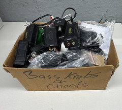 MCM Electronics LC-1 RCA Line Level Converter Mixed Lot Cables and Bass Knobs