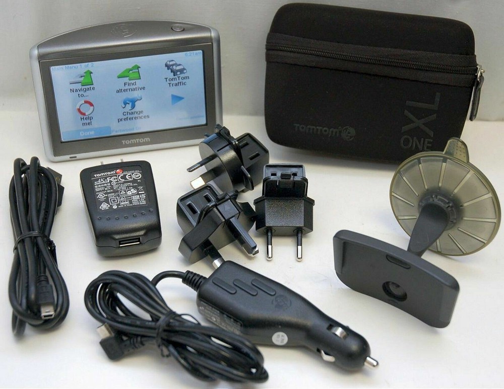 TomTom ONE XL Portable Car 4.3″ LCD GPS System USA/Canada navigator receiver Set