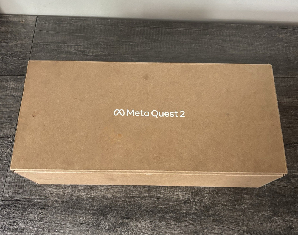 Meta Quest 2 128 GIG Standalone VR Headset w/ Controllers & Box,