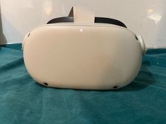 Oculus Quest 2 256GB Standalone All-in-One VR Headset