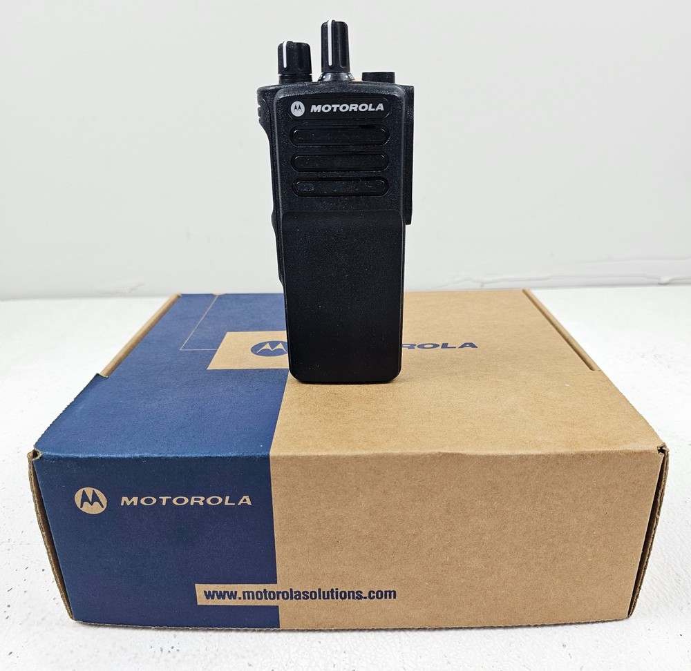 (OPEN BOX) Motorola XPR7380e 800/900 MHz 2.5W (ENABLED)