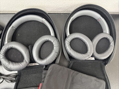 Lot Of 3 Headphones & 1 JBL Earphone