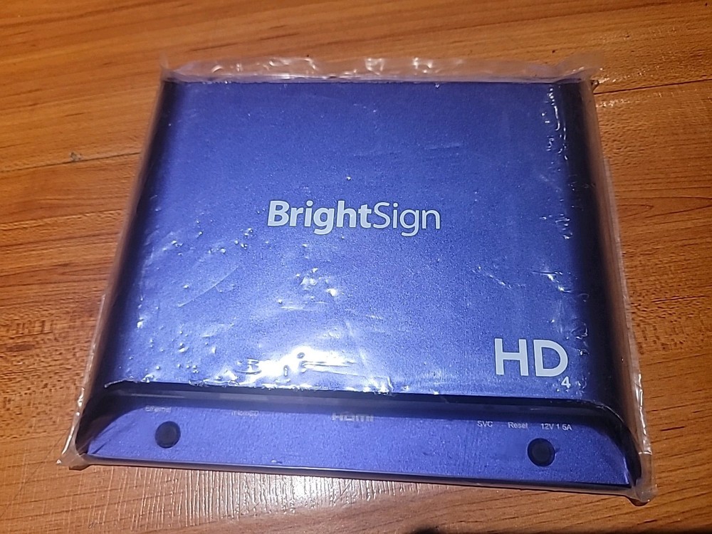 BrightSign HD224 Standard Digital Player – Purple