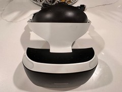 Sony PlayStation 4 PS4 VR Headset Gen 2 CUH-ZVR2 Genuine Tested + 1 Controller
