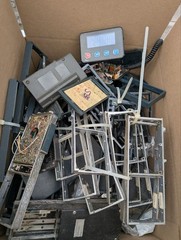 20 Pound Motorola Vintage Radio Parts Lot 500 Series Chassis & Motherboard -RD70