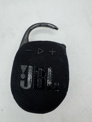 JBL Clip 5 Portable Bluetooth Speaker IP67 Waterproof Carabiner 12Hr Black