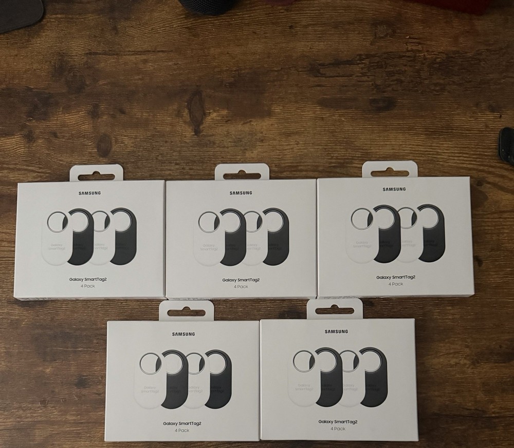 Samsung Galaxy SmartTag2 4-Pack Bluetooth GPS Tracker – Black/White L@@K