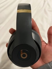Beats by Dr. Dre Solo 4 Wireless Headphones (Black and Gold)