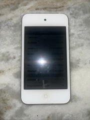 Apple iPod Touch 4th Gen 8GB White A1367 MD057LL/A iOS 6.1.6 Tested Works Read