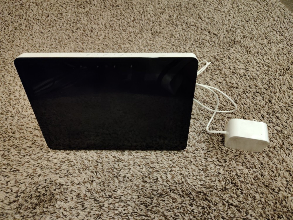 Amazon Echo Show 10 2nd Gen DW84JL Smart Assistant – White