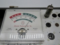 Lot of 4 RCA 6AU6A Tubes – Tested