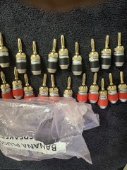Mediabridge Banana Plugs Corrosion Resistant 24k Gold Plated Connectors 28 Piece