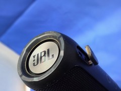 JBL Flip 4 Portable Waterproof Bluetooth Speaker – Black- USED SPARINGLY