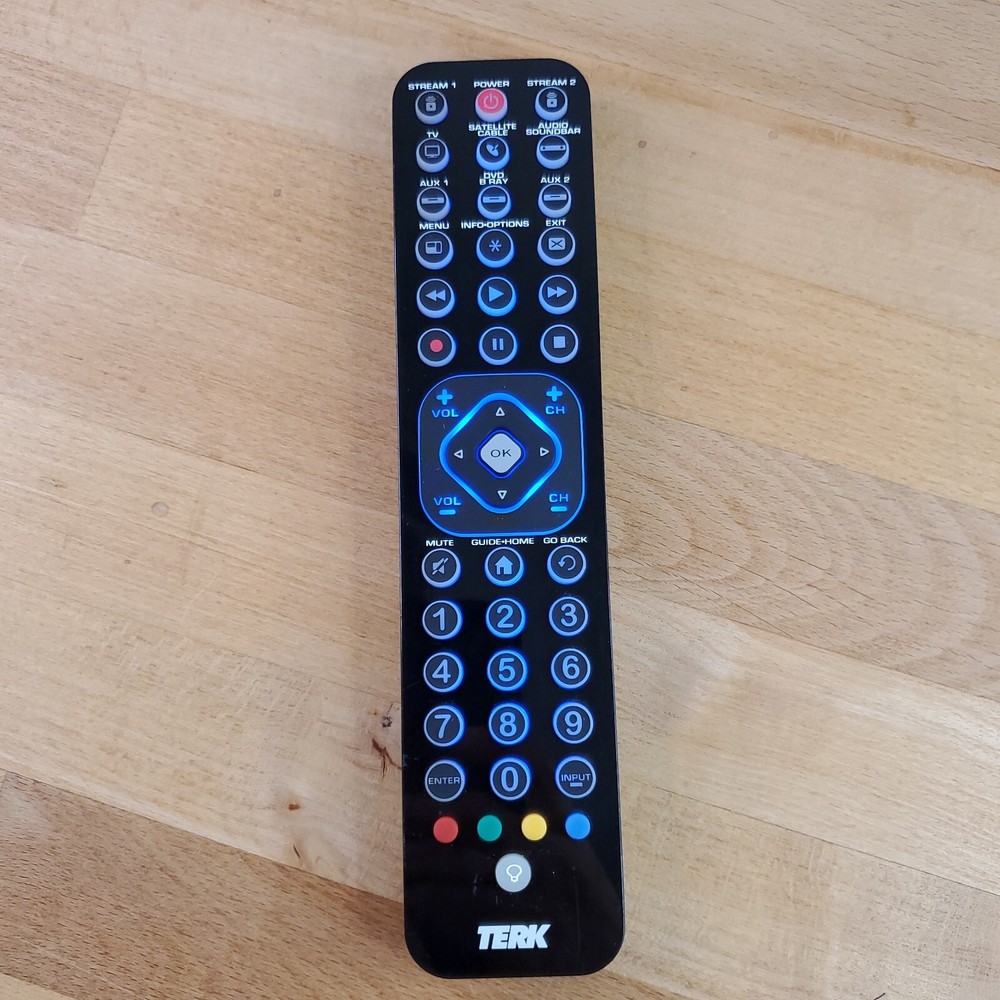 Terk Universal 4 Device Remote Control TKRTBL08B R2560 4 3W23CX Tested Working