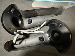 HTC Vive Virtual Reality Headset (99HAHZ024-00)