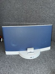 Bose SoundDock Series III with Lightning Connector Limited Edition Rare Blue