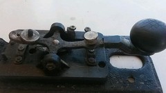 VNTG. MORSE CODE KEY & HEADPHONES TELEGRAPH MILITARY BG RUSSIA USSR CCCP 1968