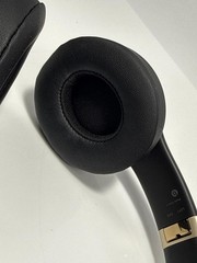 Beats Solo 4 Wireless Bluetooth On-Ear Headphones Black Gold