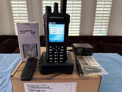 Motorola Solutions R7 UHF -CAP-MAX- (Enabled) FPP FKP WIFI BT GPS (NA Region)