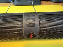 UNBRANDED “F” 2.0 Bluetooth Speaker – Black-USED W/CORD LIGHTS & SOUND WORKS