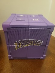 LSU TIGERS – Wireless Portable Speaker – 10 Hours – NEW