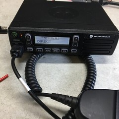 Motorola CM300D AAM01QPH9JA1AN UHF 403-470 MHz 99ch 40 Watt Digital mobile radio