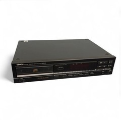 Denon DCD-810 PCM Audio Technology Double Super Linear Converter CD Player