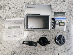**MISSING MINI USB CONNECTOR**Garmin nuvi 1300LMT Automotive Mountable