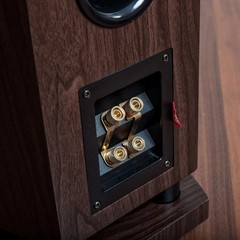 Fluance High Performance 3-Way Floorstanding Loudspeakers with 8″ Subwoofers