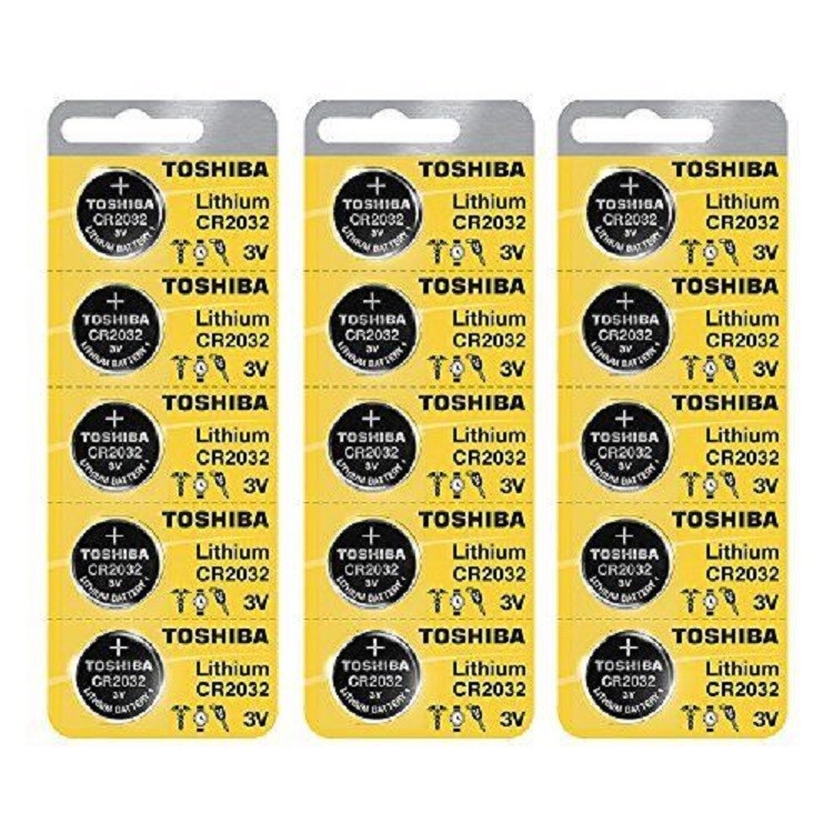 Lot of 100 Toshiba CR2032 Fresh Date CR2032 2032 Lithium 3V Batteries-EXP- 2033