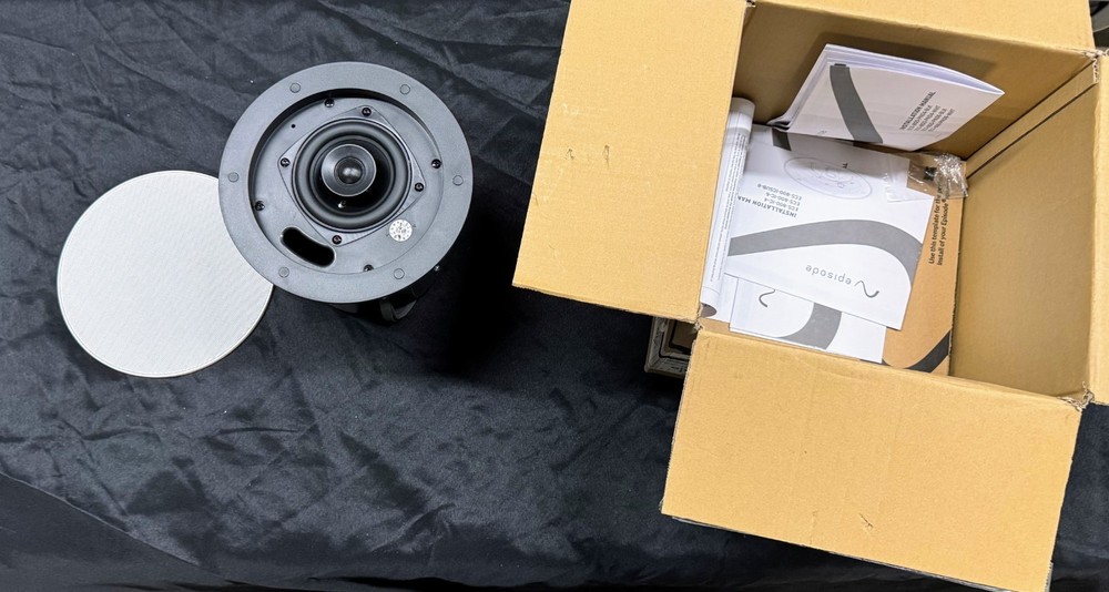 Episode ECS-800-IC-4 In-Ceiling Speaker – PAIR (Open Box – Excellent Condition)