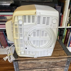 JVC Mastercommand C-13WL513” CRT VTG Retro Gaming Television White & Yellow 1994